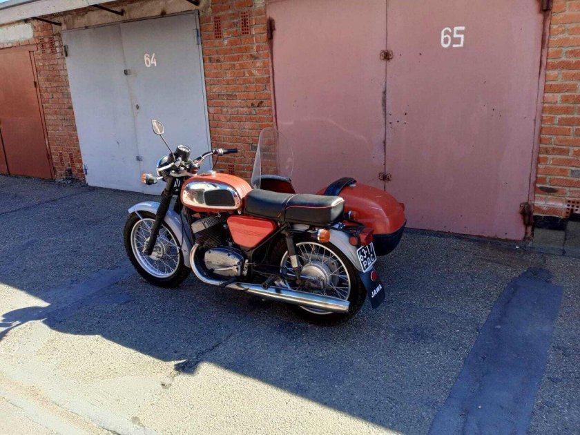 Мотоцикл ява 350