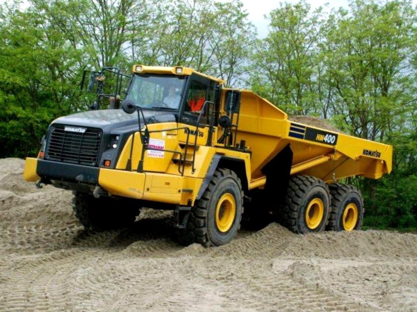 Komatsu hm400-3m0