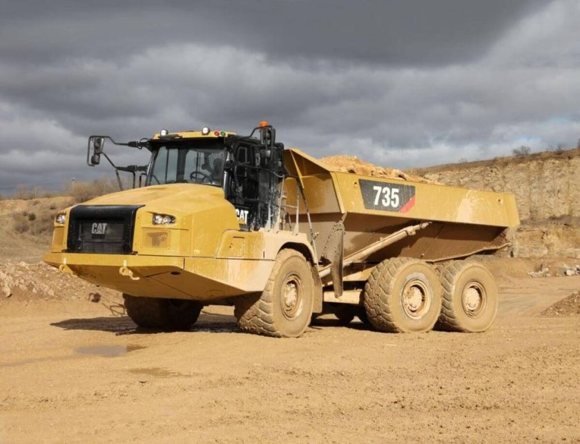 Сочлененный самосвал сат 735