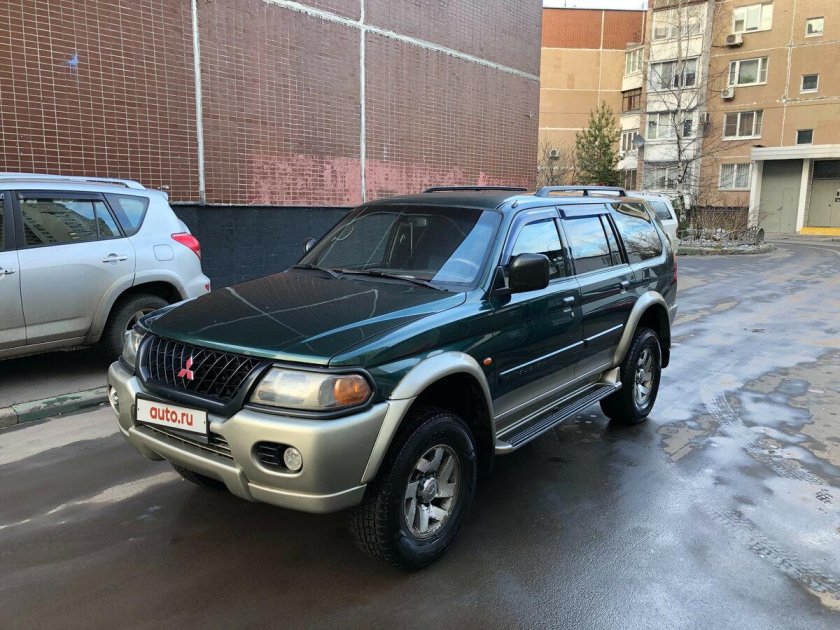 Мицубиси Паджеро спорт 1999