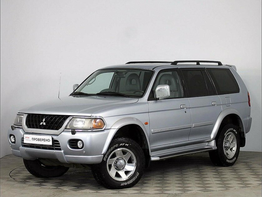 Mitsubishi Pajero Sport 2003