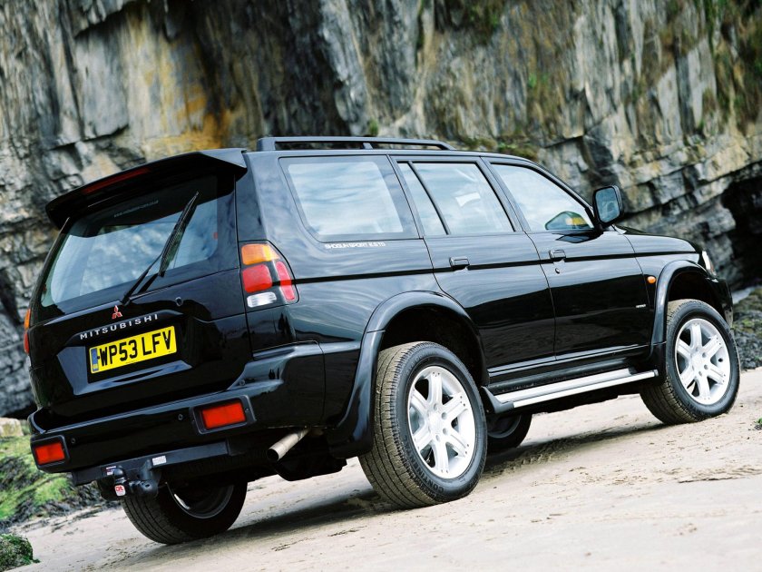 Mitsubishi pajero sport 2005