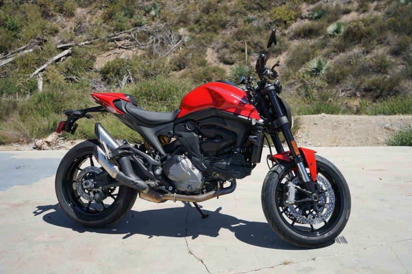Ducati Monster 2022