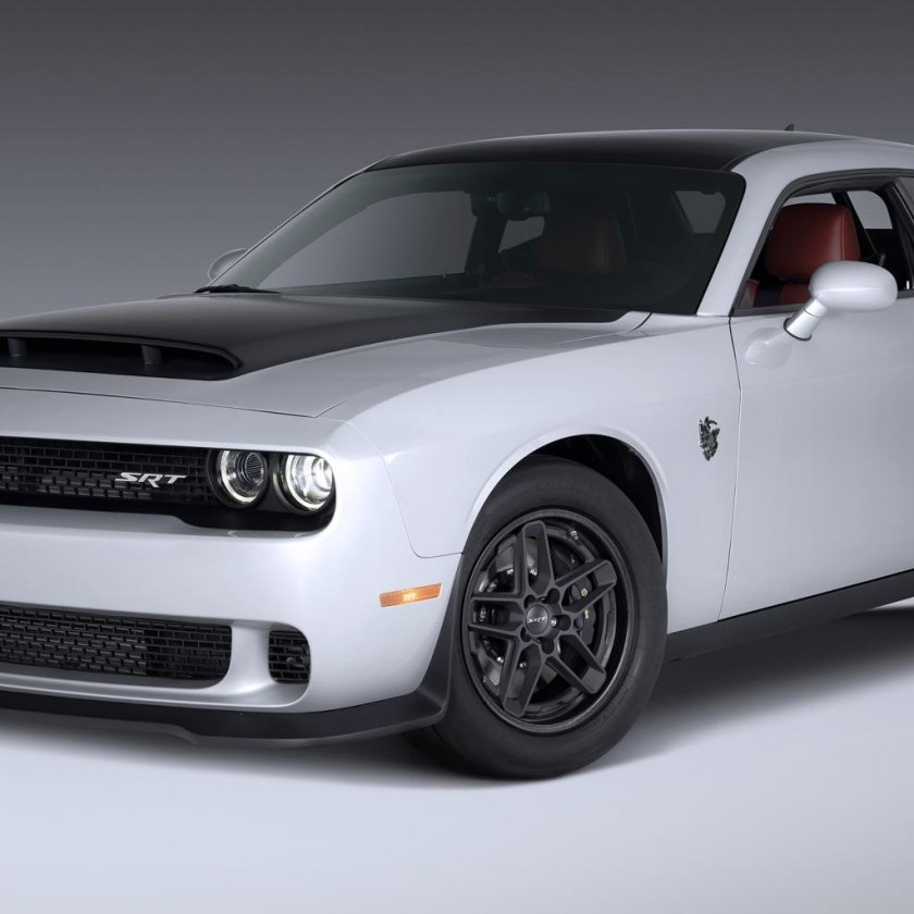 Dodge Challenger 392