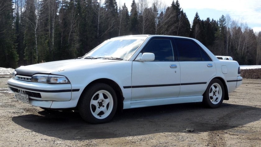 Toyota Carina 5g