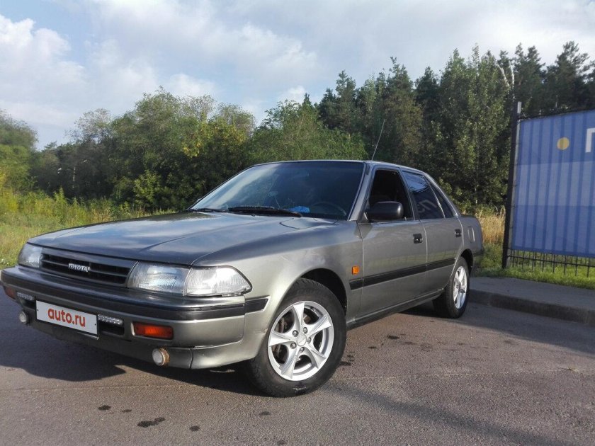Toyota Carina t170