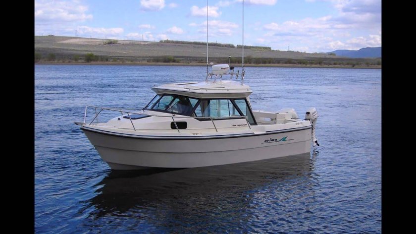 Катер Кабинный bester 650