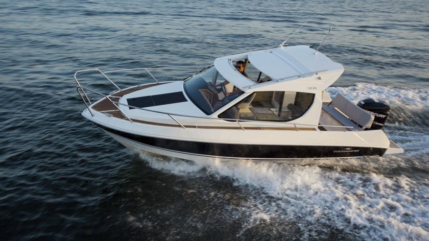 Катер Адмирал 760 каютный