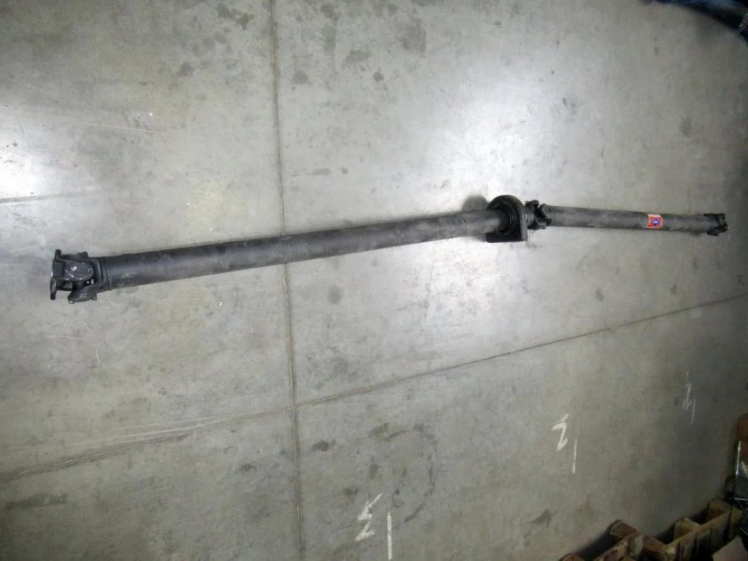 Вал карданный