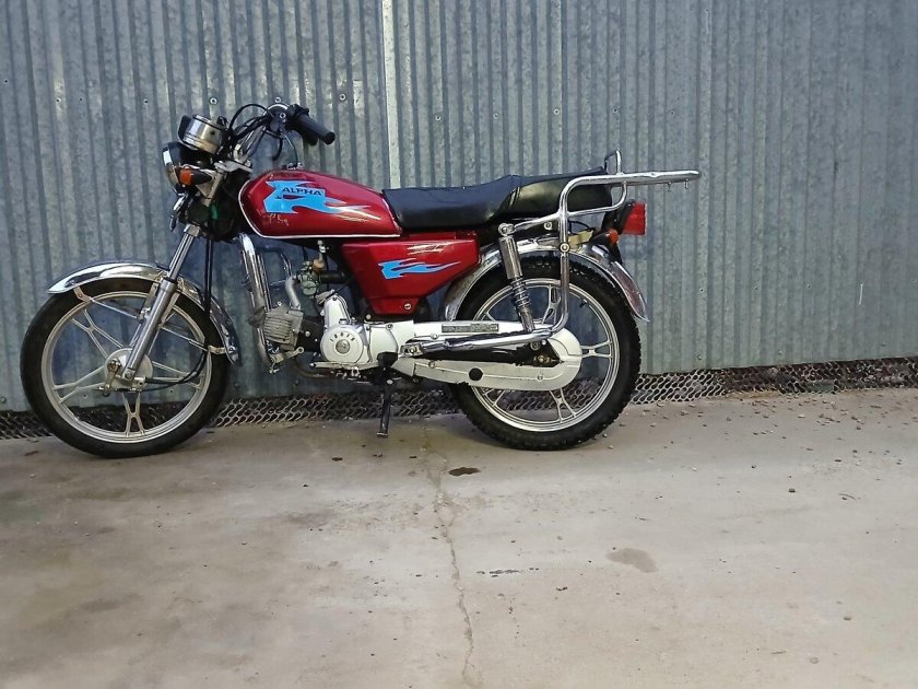 Мопеда альфа