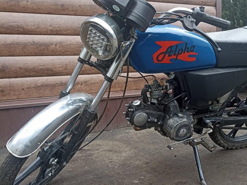 Мопеда альфа