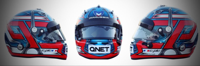 Пилот формулы 1 в шлеме