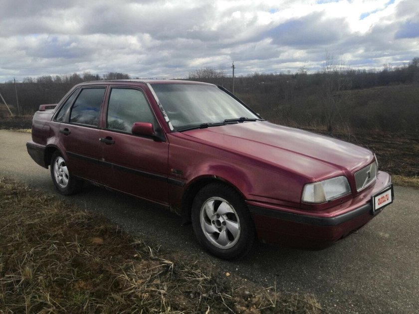 Вольво 460 1995