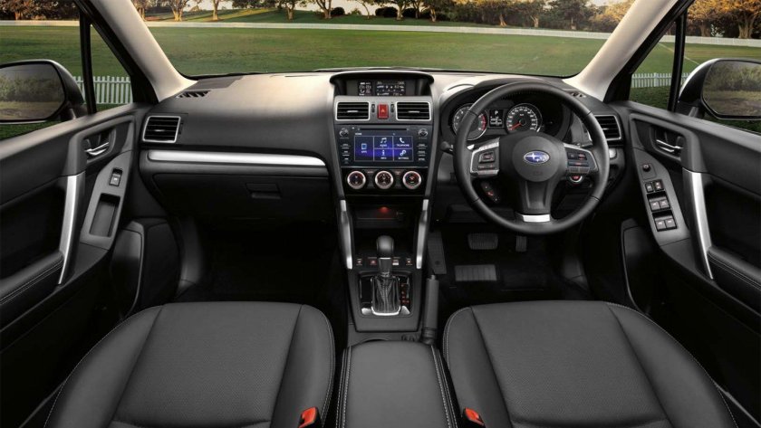 Subaru Forester 2016 салон