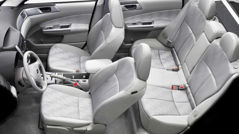 Subaru Forester III 2008 салон
