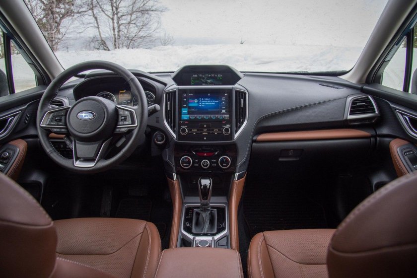 Subaru Forester 2021 салон