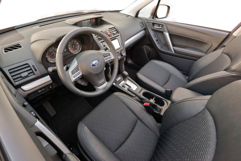 Subaru Forester 2014 салон