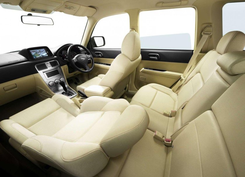 Subaru Forester 2 салон