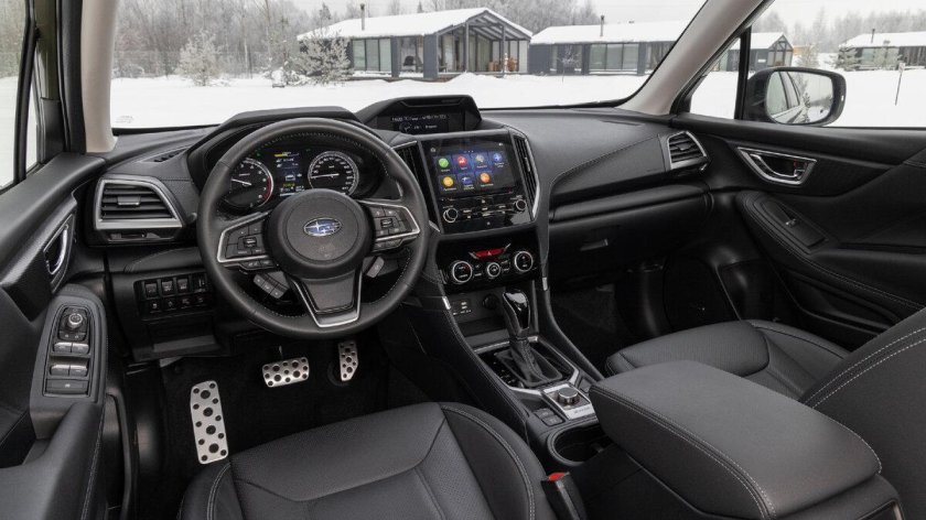 Subaru Forester 2022 салон