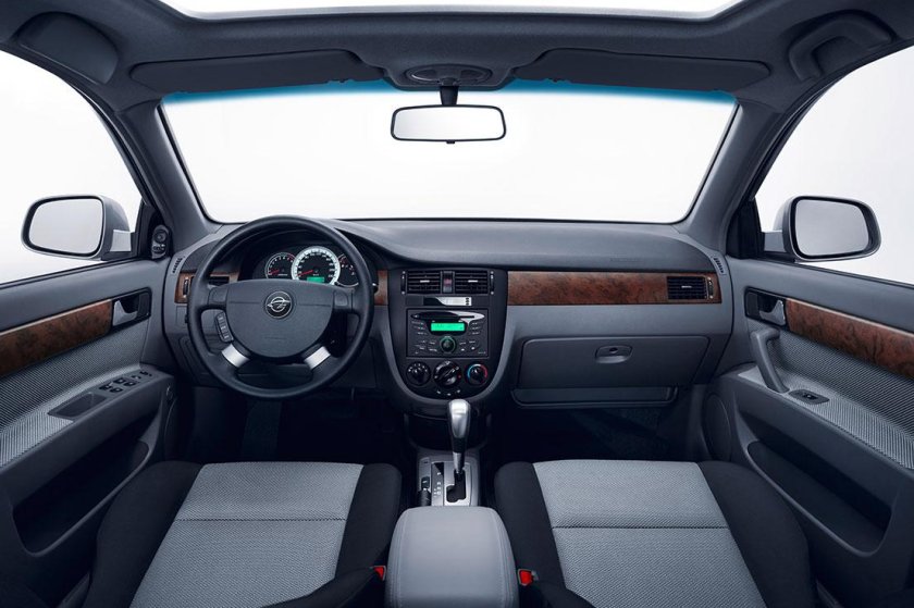 Дэу Джентра 2017