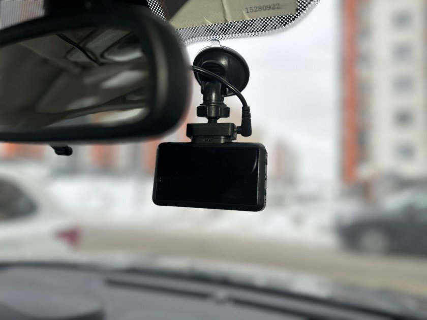 Видеорегистратор Digma FREEDRIVE 207 Dual