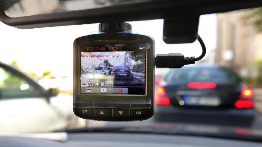 Регистратор Dash cam