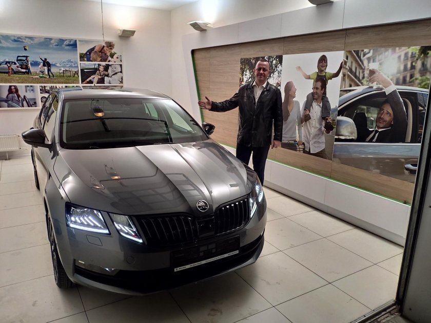 Шкода Октавия 2020 черная