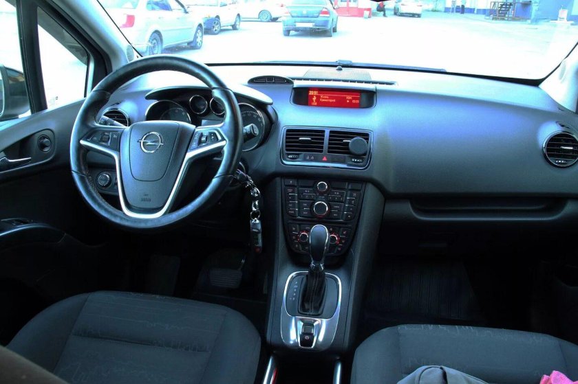 Опель мерива 2013