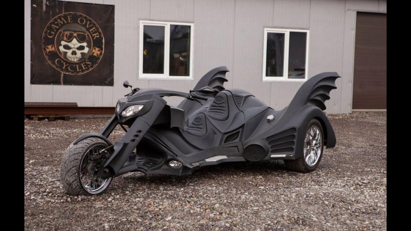 Трицикл Бэтмобиль