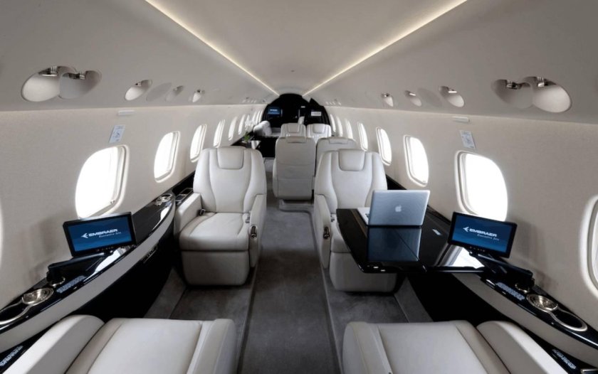 Embraer Legacy 650