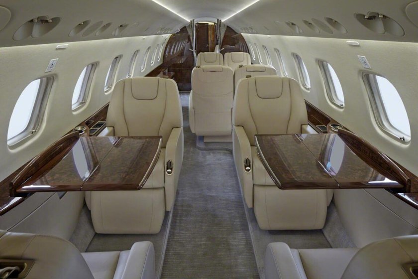 Embraer Legacy 650