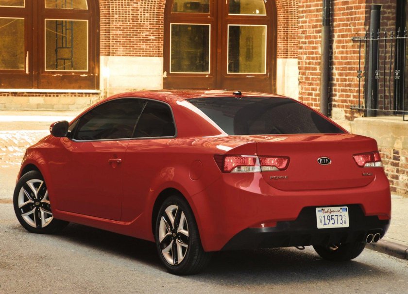 Kia Forte Koup 2010
