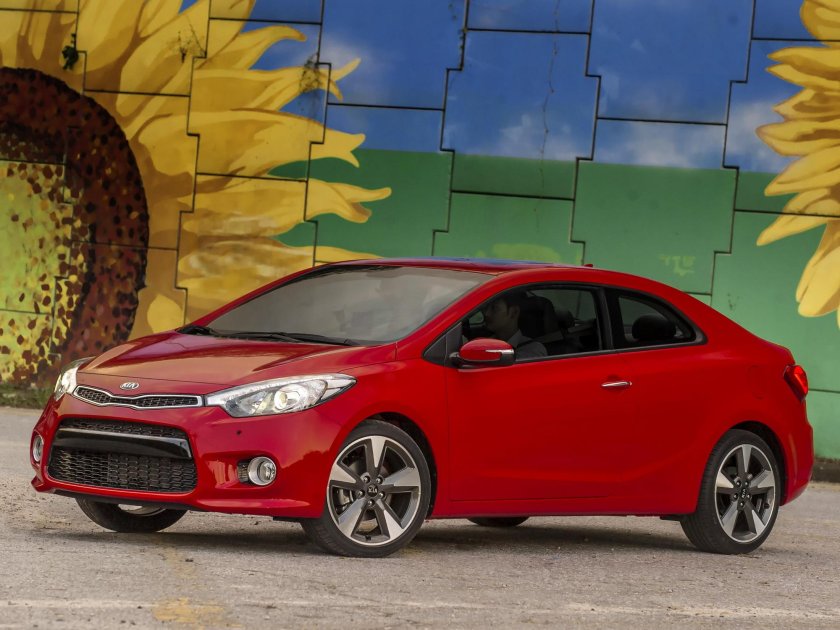 Киа Церато трехдверная