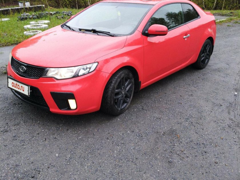 Kia Cerato 2011 купе
