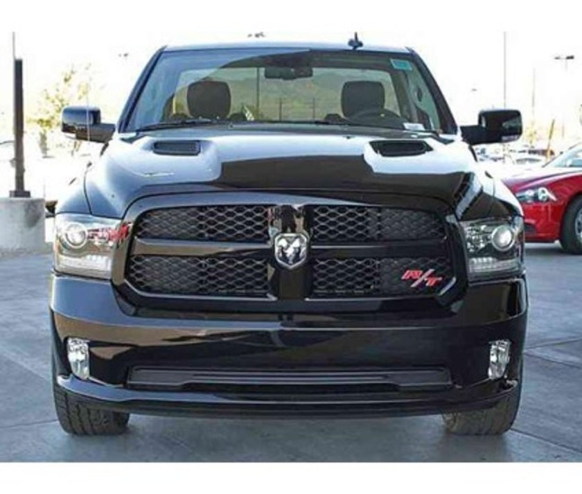Dodge Ram решетка радиатора