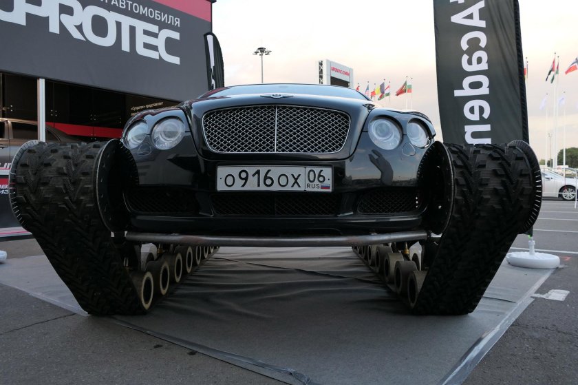 Бентли на гусеницах