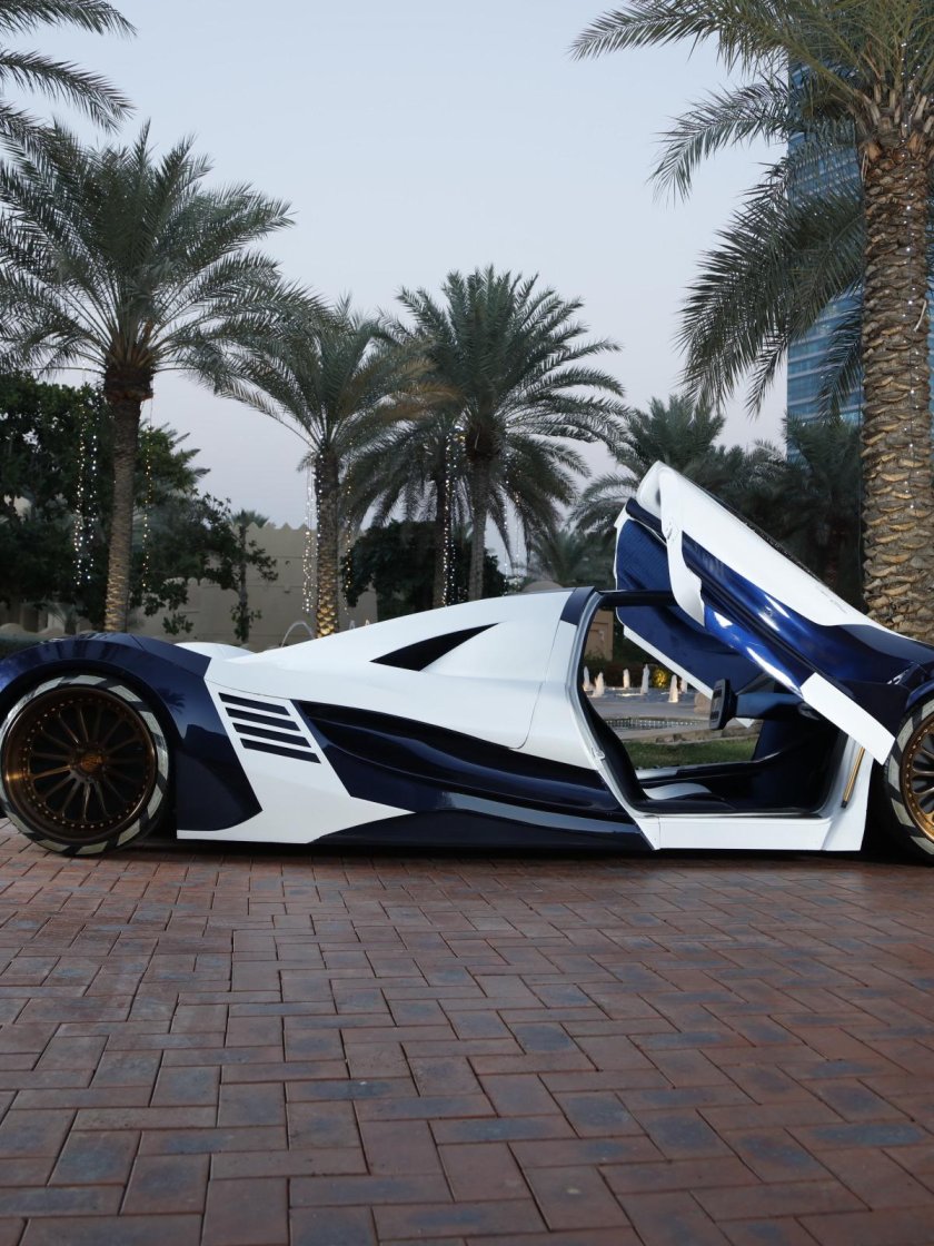 Девил Сикстин машина