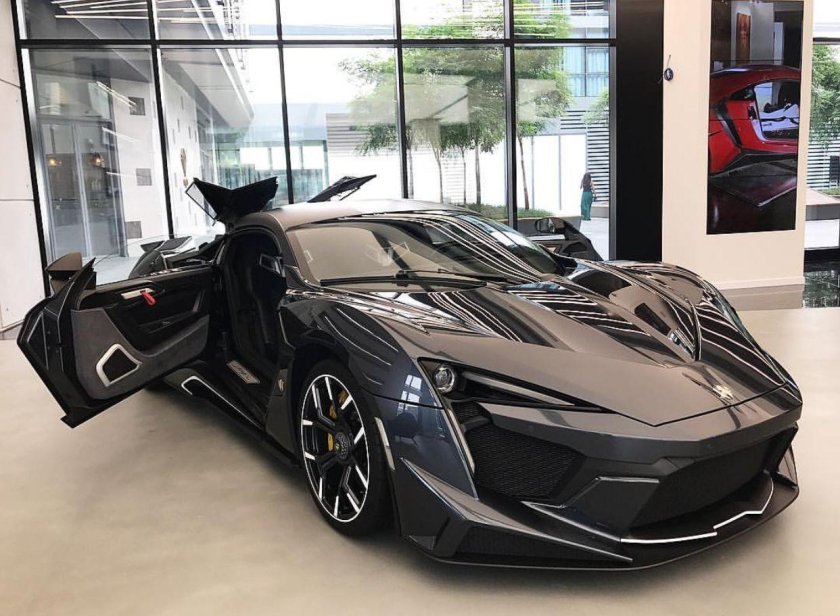 W Company Fenyr Supersport радмир