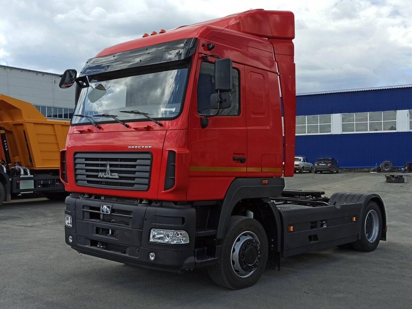 Седельный тягач маз