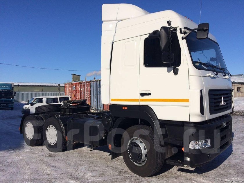 Тягач МАЗ 643028-520-012