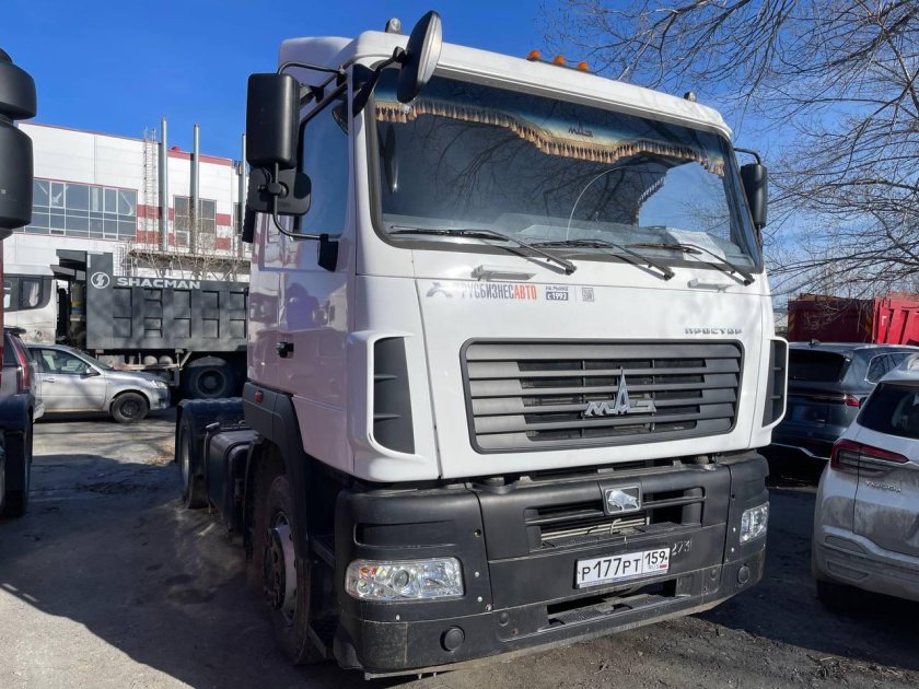 Седельный тягач маз‑643028