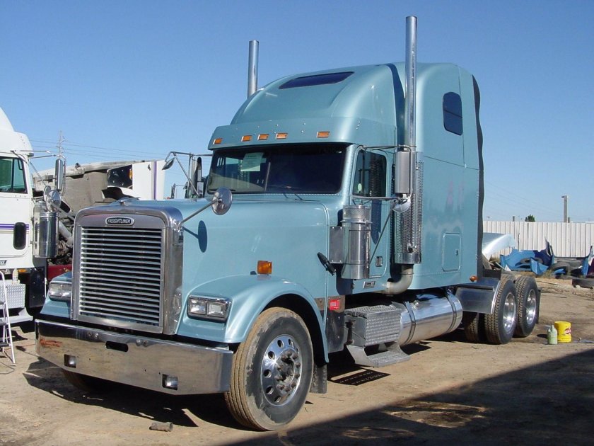 Фредлайнер Классик XL 132