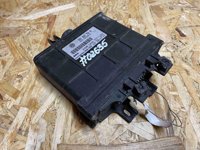 Блок управления Octavia Tour 1.8 турбо