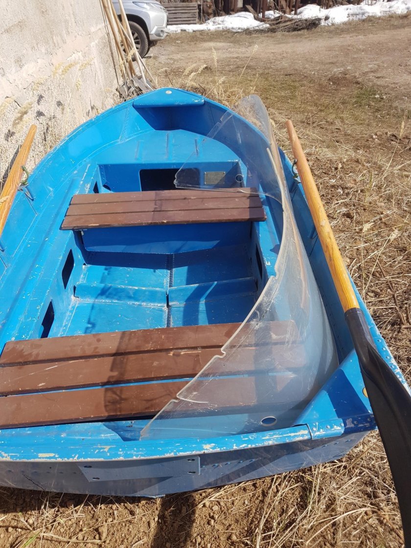 Лодка Ерш 2м