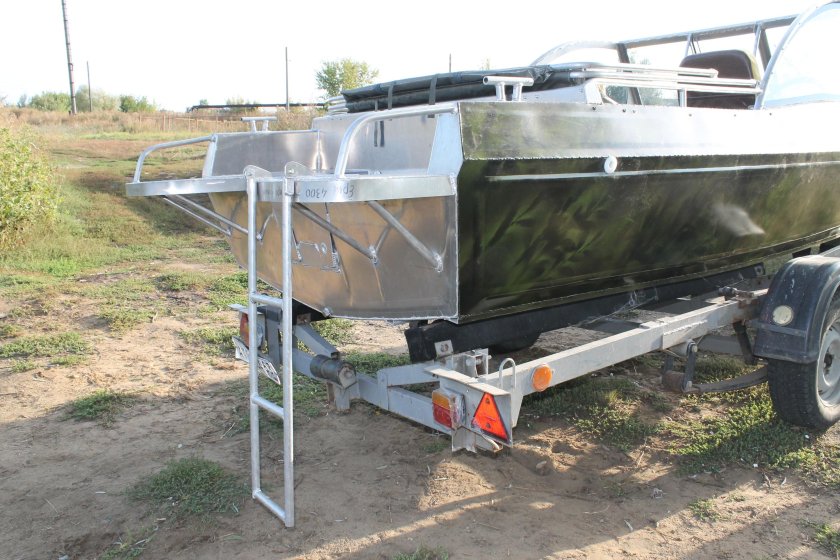 Лодка ёрш алюминиевая