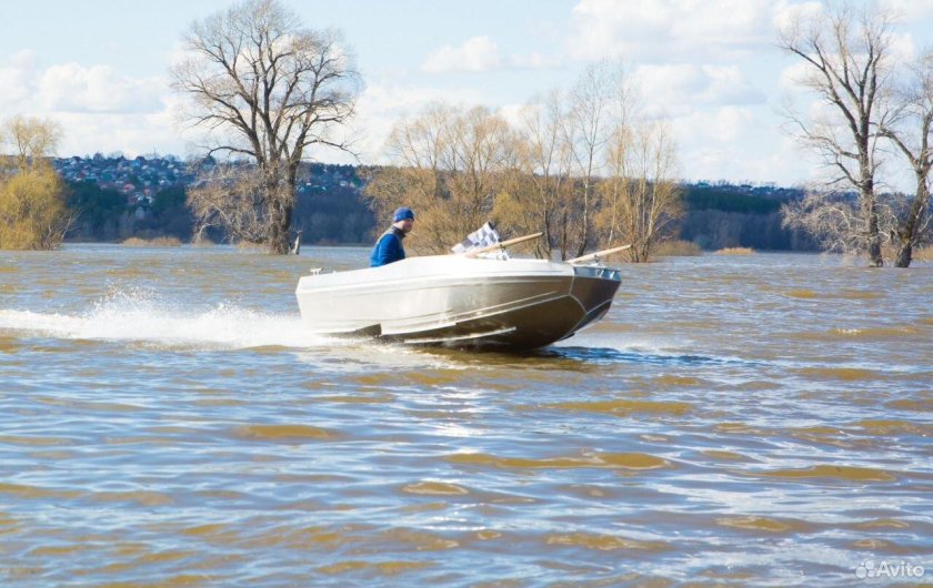 Лодка Ерш 3912р