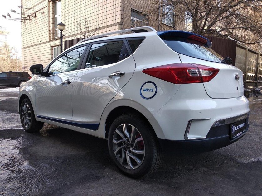 Jac электромобиль iev7s