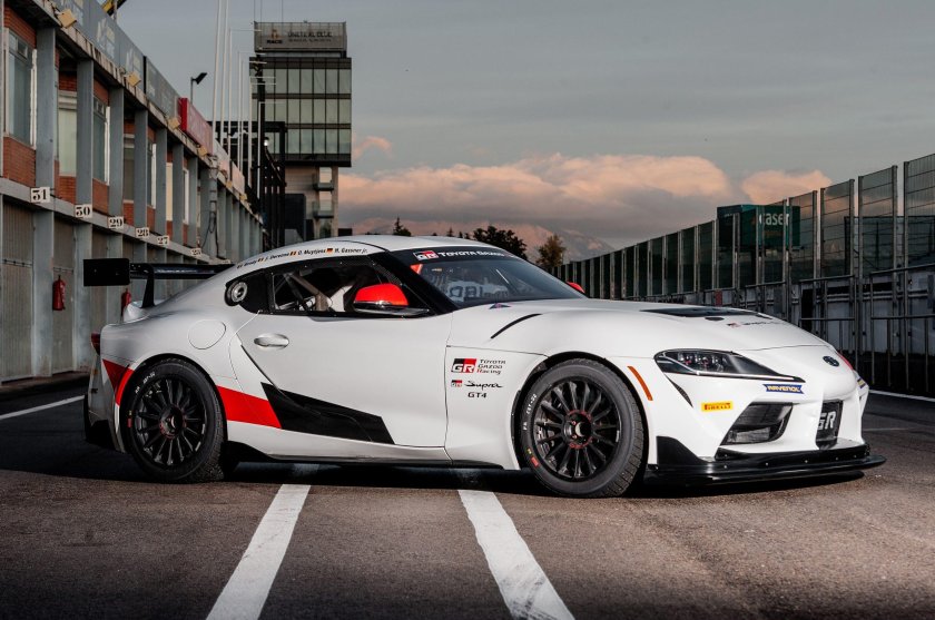 Toyota supra gt
