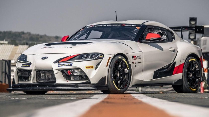 Тойота Супра gt4