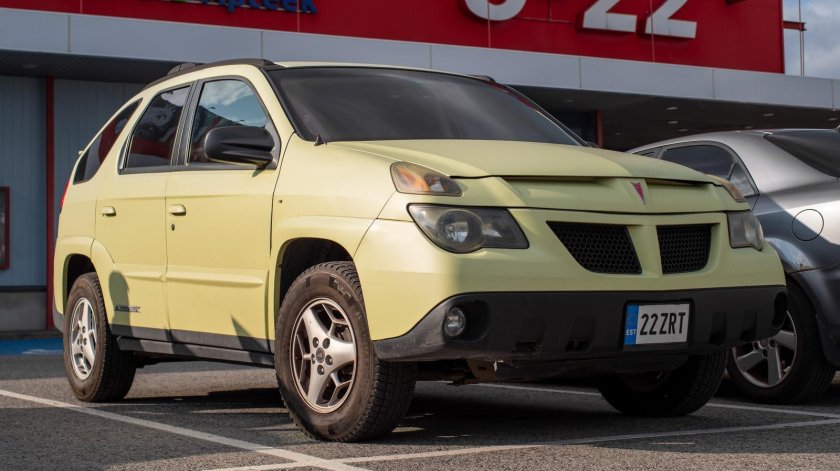 Pontiac Aztek 2001